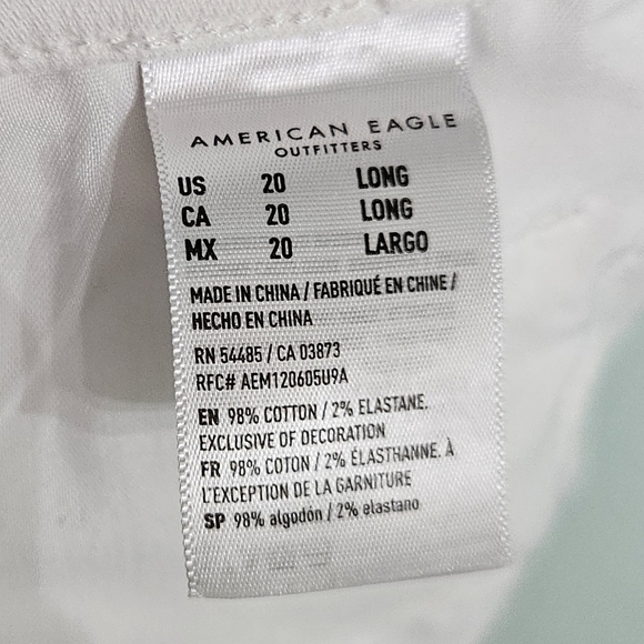 American Eagle Curvy Mom Jean White size 20 Long EUC - Picture 8 of 12